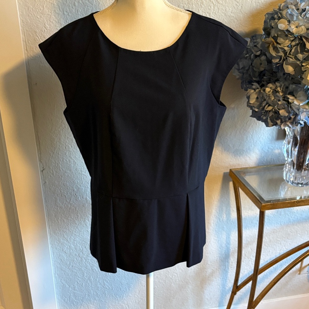 Ann Taylor Dark Navy, peplum waist, capped sleeve, sleeveless shell top